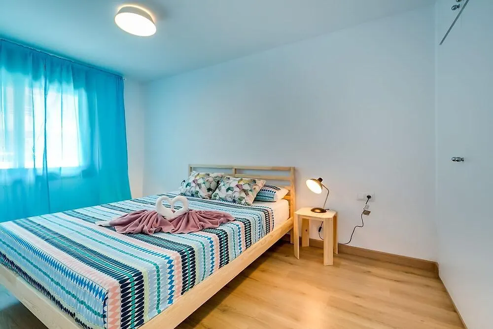 Apartamento Vivalidays Nico Santa Susanna 0*,